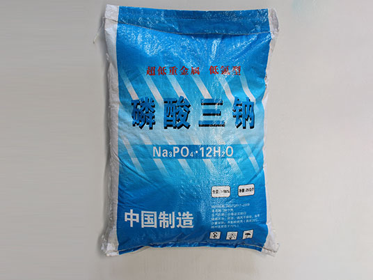 磷酸三钠